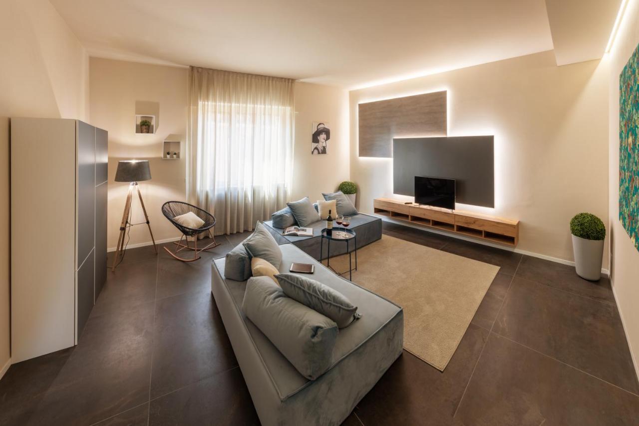 100Towers Deluxe Apartment アルバ エクステリア 写真