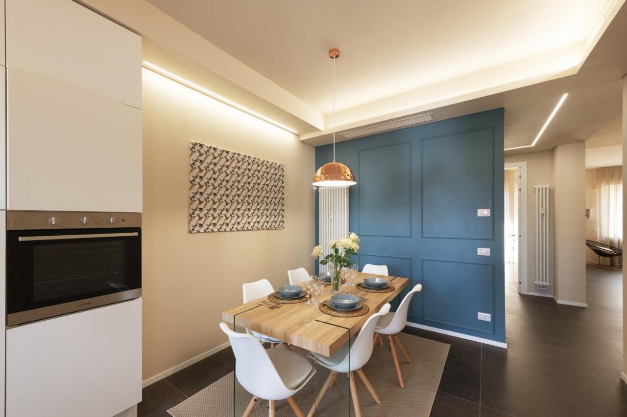 100Towers Deluxe Apartment アルバ エクステリア 写真