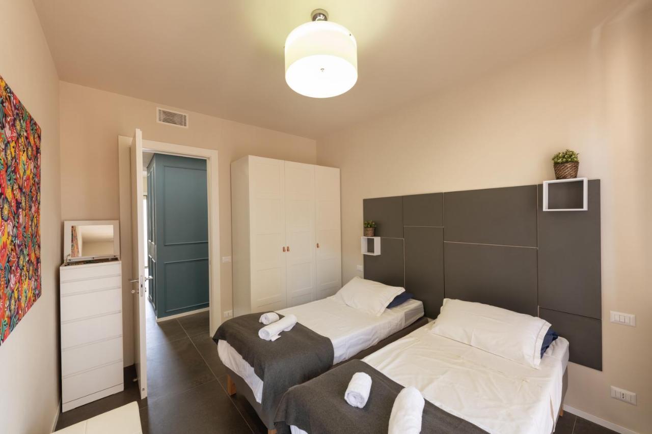100Towers Deluxe Apartment アルバ エクステリア 写真